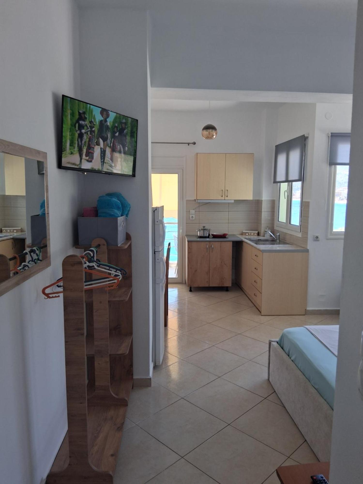 Rooms With View Himarë Habitación foto